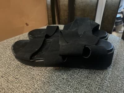 Forever Branded Women’s Black Strappy Small Foam Heel/sandals Size 7 - Thumbnail 4