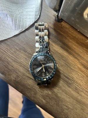 Gruen Two Toned Quartz Women’s Watch Black Face SR626SW Needs Battery - Image 1