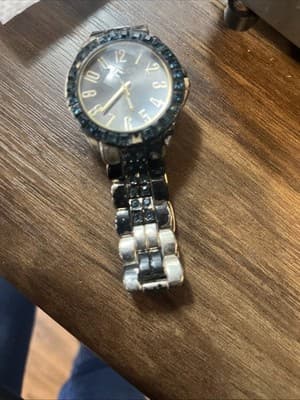 Gruen Two Toned Quartz Women’s Watch Black Face SR626SW Needs Battery - Thumbnail 3