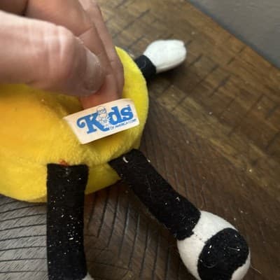 Vintage Smiley Plush Toy Kids Of America Brand 8” Tall - Thumbnail 5