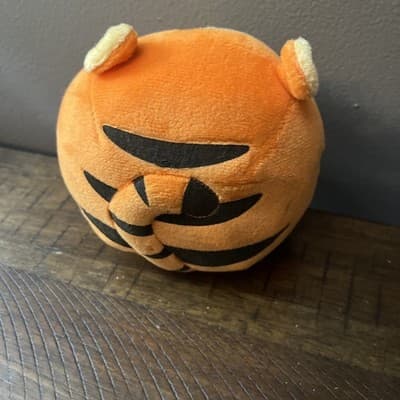 TY Beanie Babies Balls Tigger Disney 5 Inch Collectible - Thumbnail 2