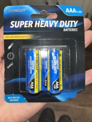 E-circuit AAA1.5V Super Heavy Duty Batteries 8 Pack - Image 1