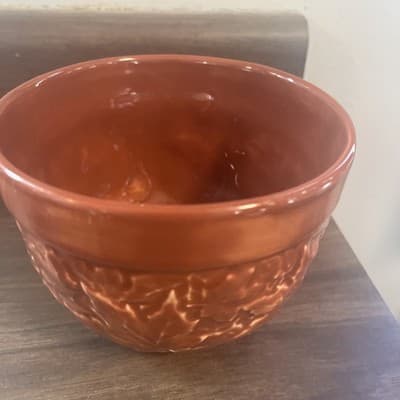 THT Designs Beautiful Maroon Crock Bowl with Leaf Design - Image 1