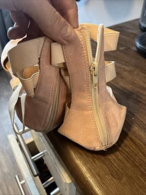 Epicstep Women’s Ballet Flats With Strap An Zip Up Ankle Size Nine Peach - Thumbnail 5