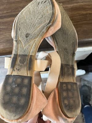 Epicstep Women’s Ballet Flats With Strap An Zip Up Ankle Size Nine Peach - Thumbnail 4