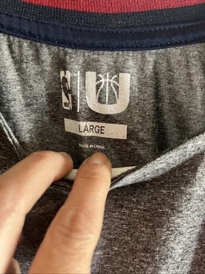 Lebron James Cleveland Cavaliers T Shirt Jersey - Thumbnail 2