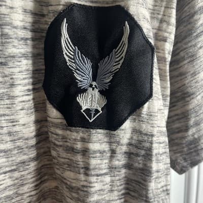 Brooklyn Standard Men’s Large Poly/spandex Blend Gray T Shirt With Logo On Chest - Thumbnail 4