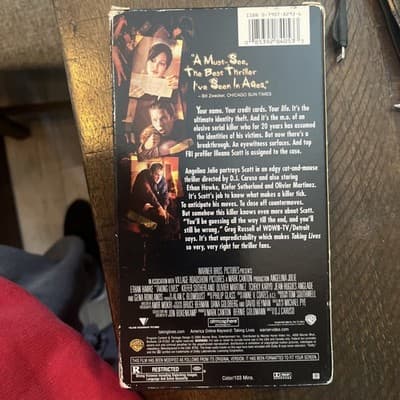 Taking Lives - VHS - Ethan Hawke - Angelina Jolie - Kiefer Sutherland - Thumbnail 2