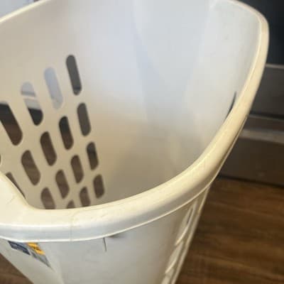 Sterilite Plastic Wheeled Basket - White (12278003) Without Lid - Thumbnail 3