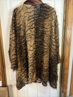 X Land Dolce Women’s 2XL 100% Polyester Cheetah Fringe Button Down Jacket - Thumbnail 2