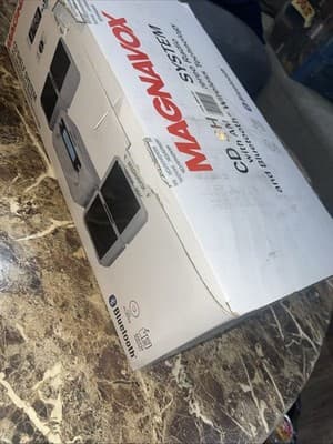 Magnavox MM435M 3-Piece Compact CD Shelf System with Digital FM White No Remote - Image 1