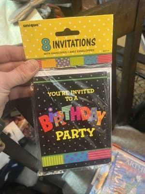 Birthday Party Invitations 8 Cards with Envelopes NEW - Image 1