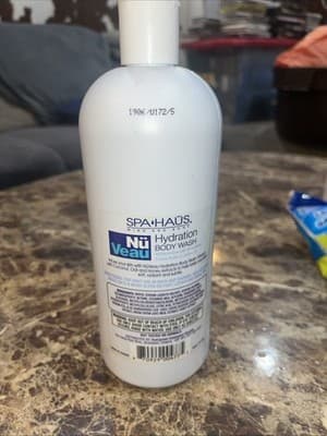 Spa Haus Hydrating Body Wash w/ Coconut Oat & Honey Extracts 32 Fl. oz. NEW - Thumbnail 2