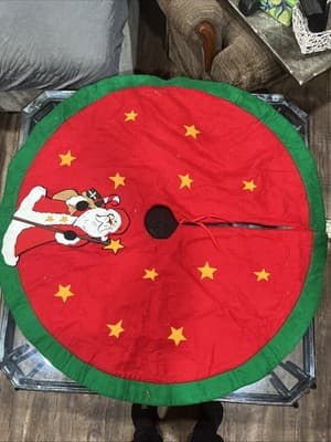 Red Felt Christmas 42" Christmas Tree Skirt With St.Nicholas Or Santa And Stars - Image 1