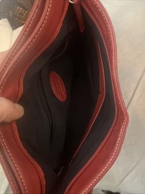 Rig And Co. Red Shoulder Bag For Women Leather And White Stitching - Thumbnail 3