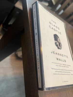 Glass Castle : A Memoir by Jeannette Walls (2006, Trade Paperback) - Thumbnail 4