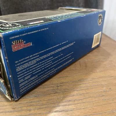 BILL ELLIOTT #94 McDonalds Ford Thunderbat 1995 1/24 Racing Champions New in Box - Thumbnail 5