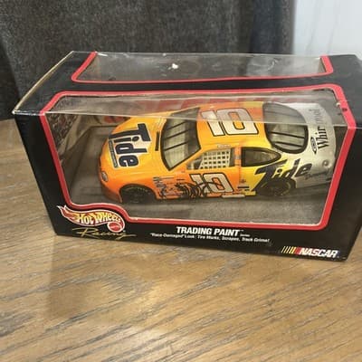HOT WHEELS RACING "TRADING PAINT" NASCAR 1/24 DIECAST RICKY RUDD #10 TIDE FORD - Image 1