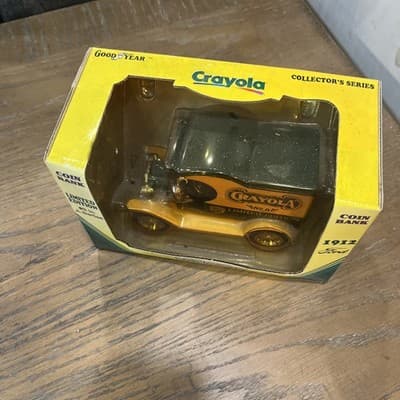 Gearbox 1912 Ford Crayola Delivery Car Coin Bank Limited Edition - Thumbnail 2