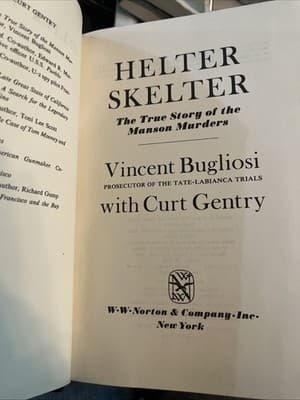 Helter Skelter : True Story of the Manson Murders by Vincent Bugliosi Hardcover - Thumbnail 3