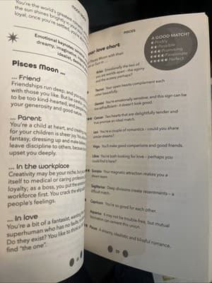 Your Lunar Code Book By Astrologist Lori Reid Sun & Moon Signs, Like New - Thumbnail 3