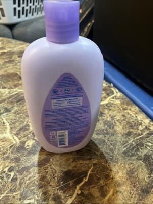 NOS ORIGINAL JOHNSON’S BEDTIME BABY LOTION NATURAL CALM 15 OZ Sealed New VTG - Thumbnail 2