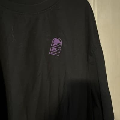 Taco Bell Men’s 2XL T-Shirt Black Rainbow Logo Back Crew Uniform Promo Tee - Thumbnail 2
