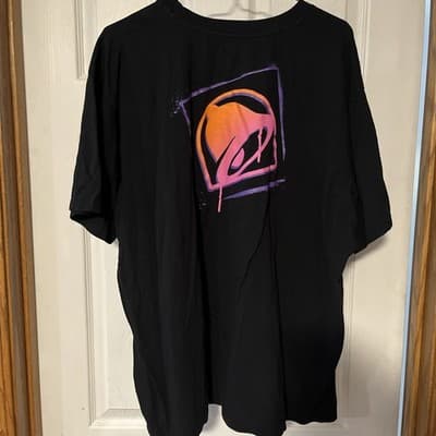 Taco Bell Men’s 2XL T-Shirt Black Rainbow Logo Back Crew Uniform Promo Tee - Thumbnail 4