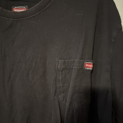 Men’s 2XLT BLACK WRANGLER T SHIRT - Thumbnail 2