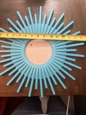 Turquoise Sun Beam Photo Frame For 5”x5” Photo Full Frame 15.5” Diameter - Thumbnail 3