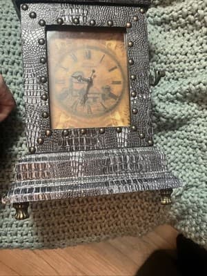 Borghesani Vintage Clock SnakeSkin Look Bronze Accents & Cubby - Thumbnail 6