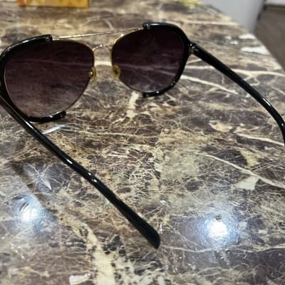 Aviator Sunglasses With Extra Gold Frames With Crossbar And Black Thick Sides Ll - Thumbnail 3