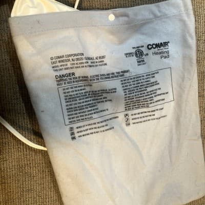 Conair C Moist Heating Pad (HP01RBRR) - Thumbnail 2