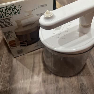 Manual Food Processor and Chopper Missing Blades SKU#00632B Unbranded - Thumbnail 2