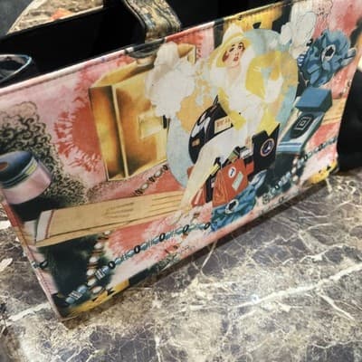 NWT Living Things ‘Celebrity’ Beaded Handbag Purse Graphics On Both Sides - Thumbnail 2