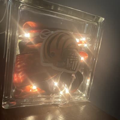 Bengals Glass Frame Light Up Decor With Helmet And Bengals Logo - Thumbnail 5
