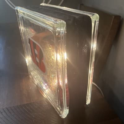 Bengals Glass Frame Light Up Decor With Helmet And Bengals Logo - Thumbnail 7