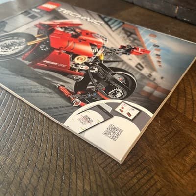 Lego Technic 42107 Ducati Panigale V4R Technic Instruction Manual Only - Thumbnail 2