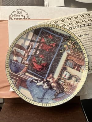 Knowles Cozy Country Corners Lazy Morning Collectible Plate - Thumbnail 3