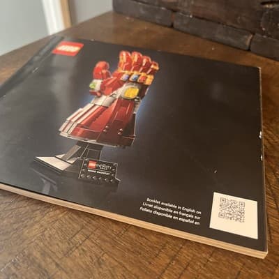 LEGO Marvel The Infinity Saga Nano Gauntlet - Instruction Book - Thumbnail 2
