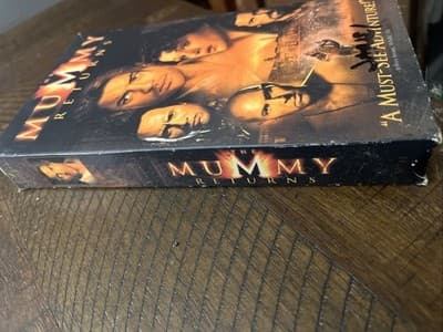 The Mummy Returns (VHS, 2001) - Thumbnail 2