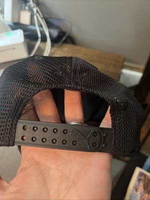 Scuderia Ferrari F1 PUMA Black Adjustable Snapback Cap Classic Logo - Thumbnail 2