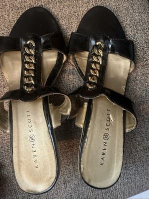 Women’s Karen Scott Gold Chain Hardware Cork Sandals Size 9M - Thumbnail 4