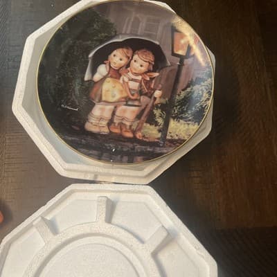 Vintage Hummel "Stormy Weather" Rare Limited Edition Plate U7167 - Image 1