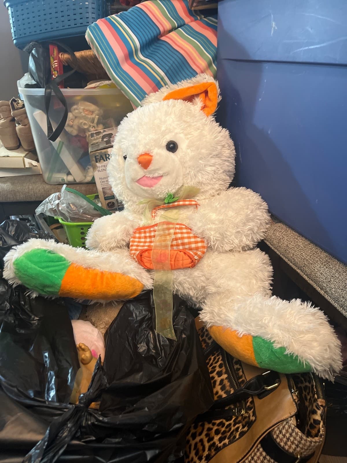 🦄Dan Dee / White Bunny w/Carrot Feet & Orange Checkered Basket '2012 24" Plush! - Image 1