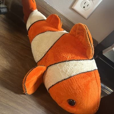 Disney Hasbro Finding Nemo Jumbo Clown Fish 28" Plush Stuffed Toy 2002 - Thumbnail 4