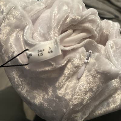 White 4/6 White Velvet Party Dress Knee Length Spaghetti Strap - Thumbnail 4