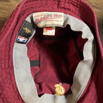 mens L/XL MAROON cotton Cavs Safari Hat By Mitchell & Ness - Thumbnail 4