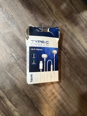 Tzumi Type C Wired Earbuds w/ Silicone Tips Model:7202W Tangle Resistant USB-C - Image 1
