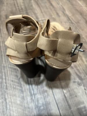Merona Women’s Size 10 Beige Wedges Open Toe Leather Weaves Ankle Strap - Thumbnail 3